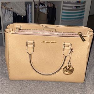 Michael Kors kellen satchel